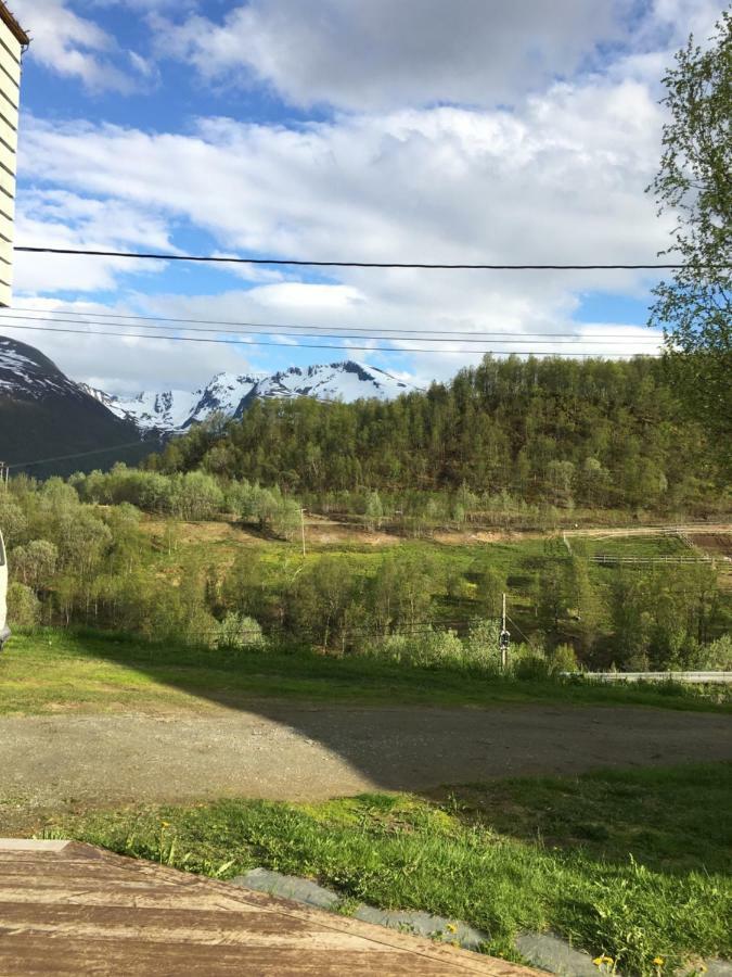 Hundbergan Apartment-Free Parking-15 Min From Tromso Tromsdalen Εξωτερικό φωτογραφία
